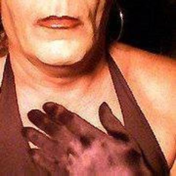 Meet your Posher, Roxan - Picture 1 of 1